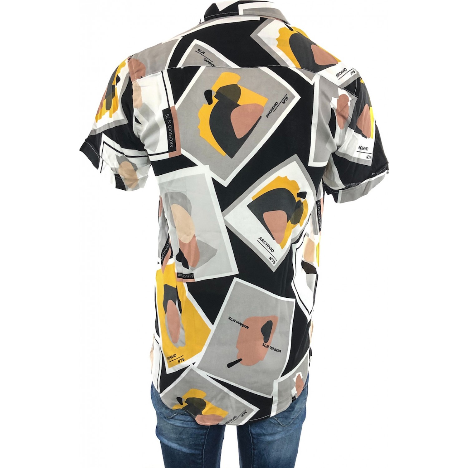 Ανδρικό κοντομάνικο πουκαμισο εμπριμέ φλοραλ σχεδιαστό CND 9000 ΓΚΡΙ ΜΕ ΚΙΤΡΙΝΟ