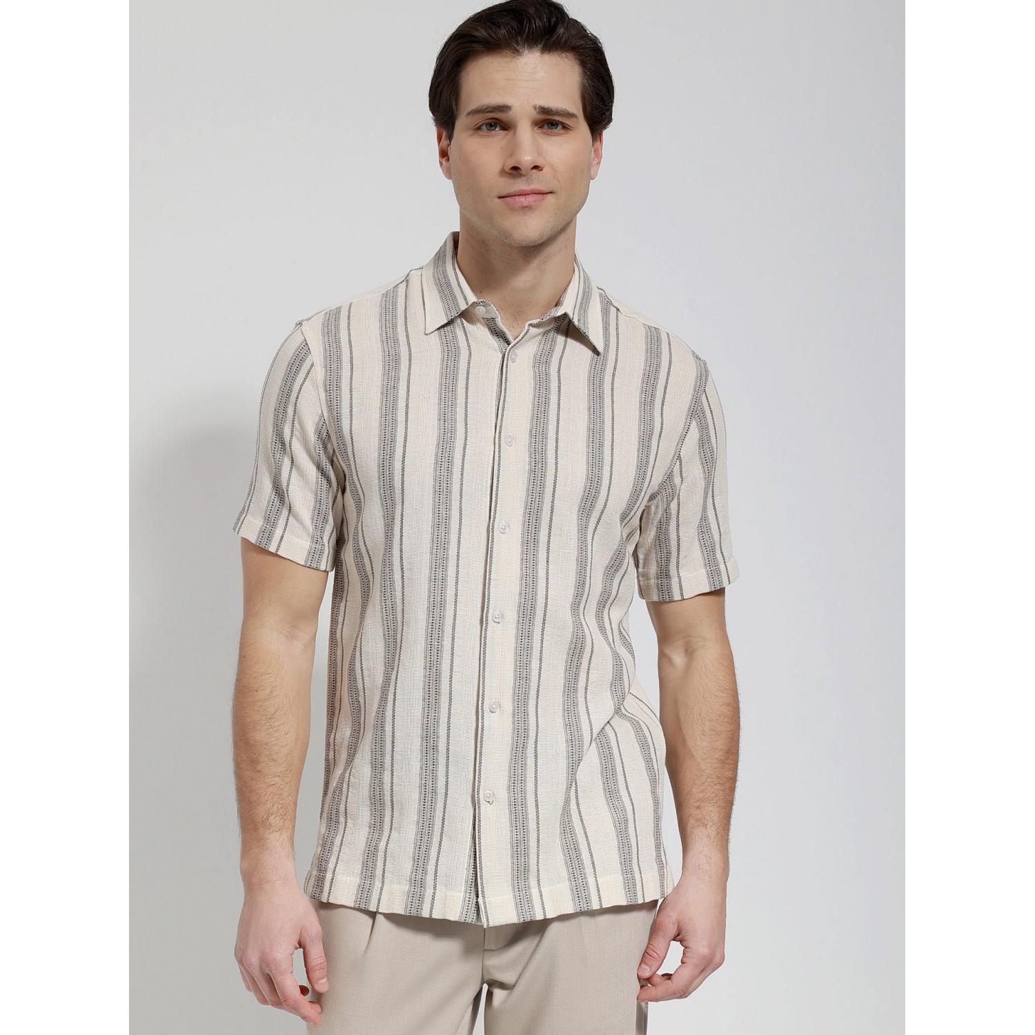 Life Style Butiken Ανδρικό Λινό Πουκάμισο Ριγέ με Κοντό Μανίκι LS133-7935 Μπέζ