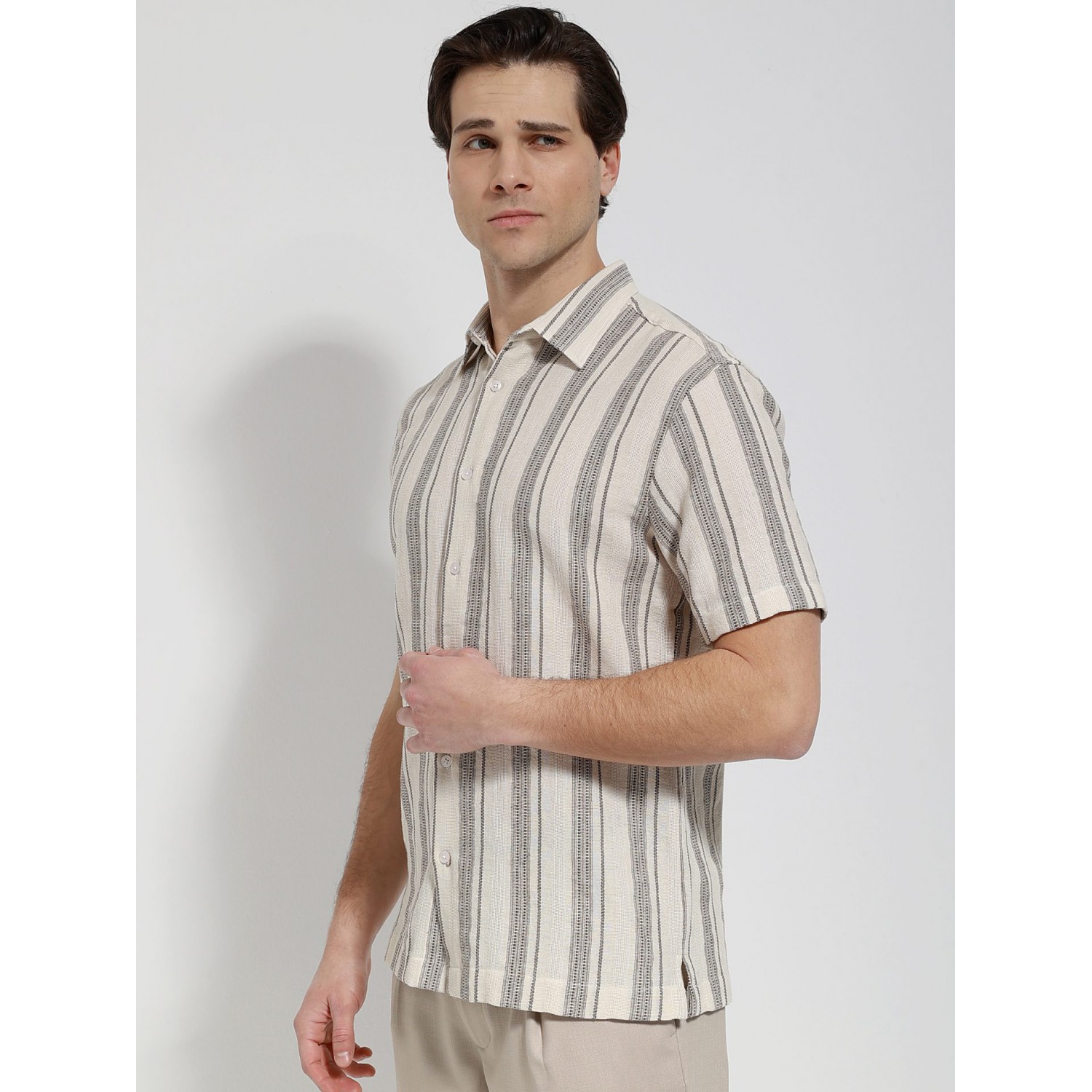 Life Style Butiken Ανδρικό Λινό Πουκάμισο Ριγέ με Κοντό Μανίκι LS133-7935 Μπέζ