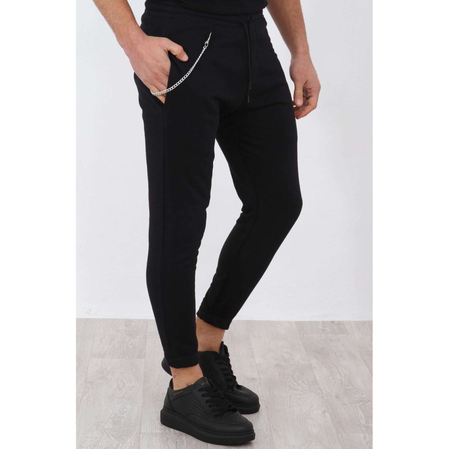 Ανδρική φόρμα ίσια με αλυσίδα Attitude 87031 Μαύρο