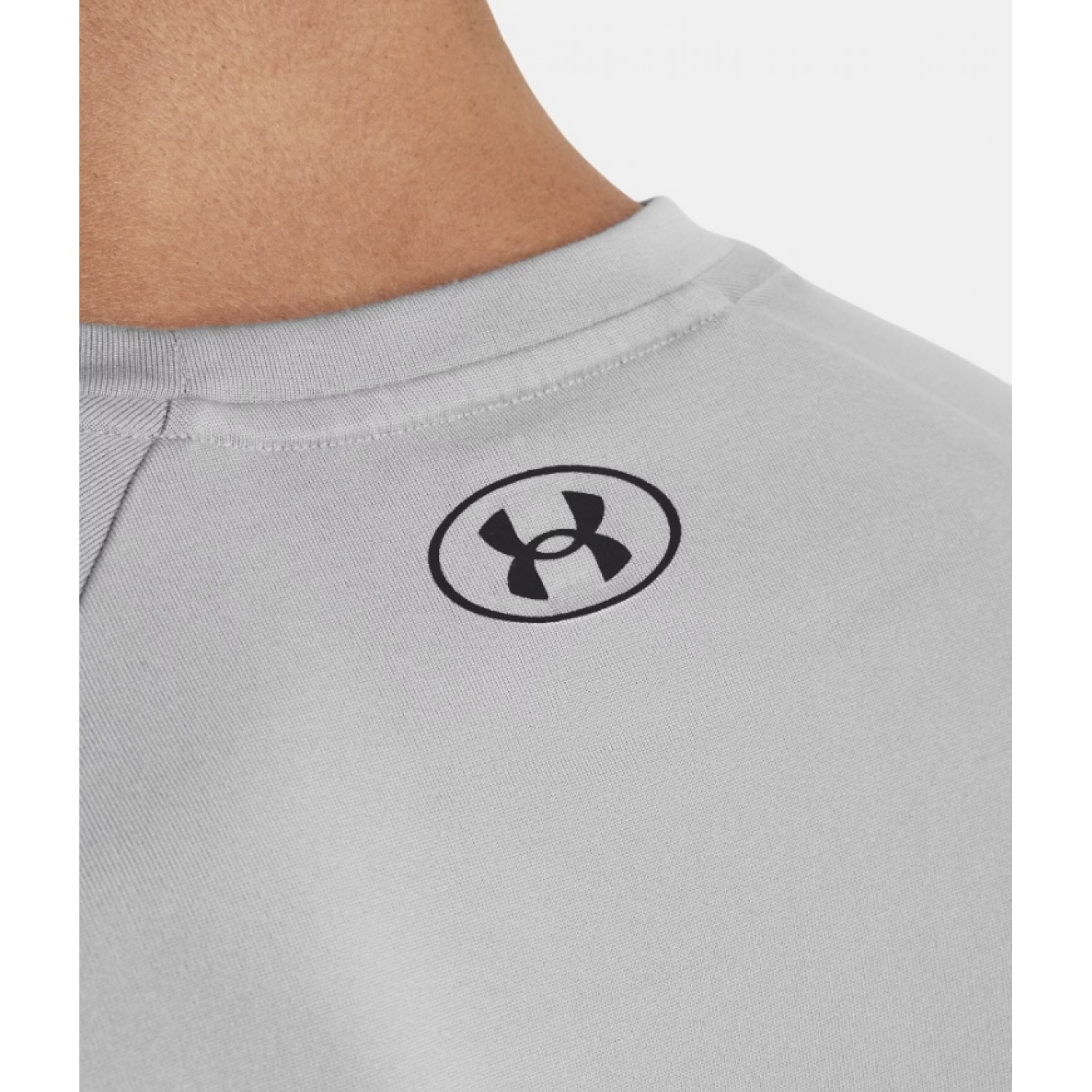 Under Armour Ανδρικό Μπλουζάκι Κοντομάνικο Κανονική Εφαρμογή 1380785 Γκρι