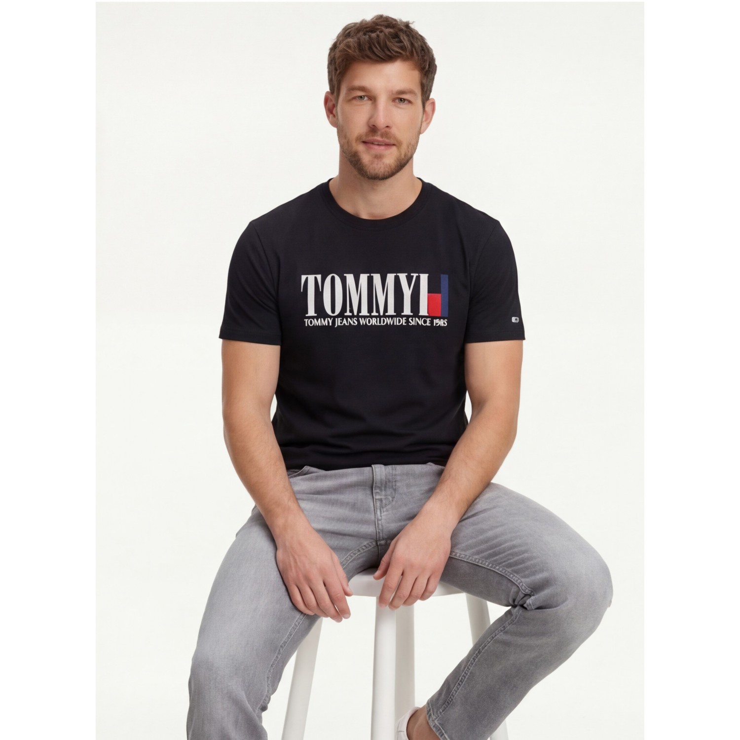 Tommy Hilfiger Ανδρική κοντομάνικη μπλούζα DM0DM21941_NEBDS Black