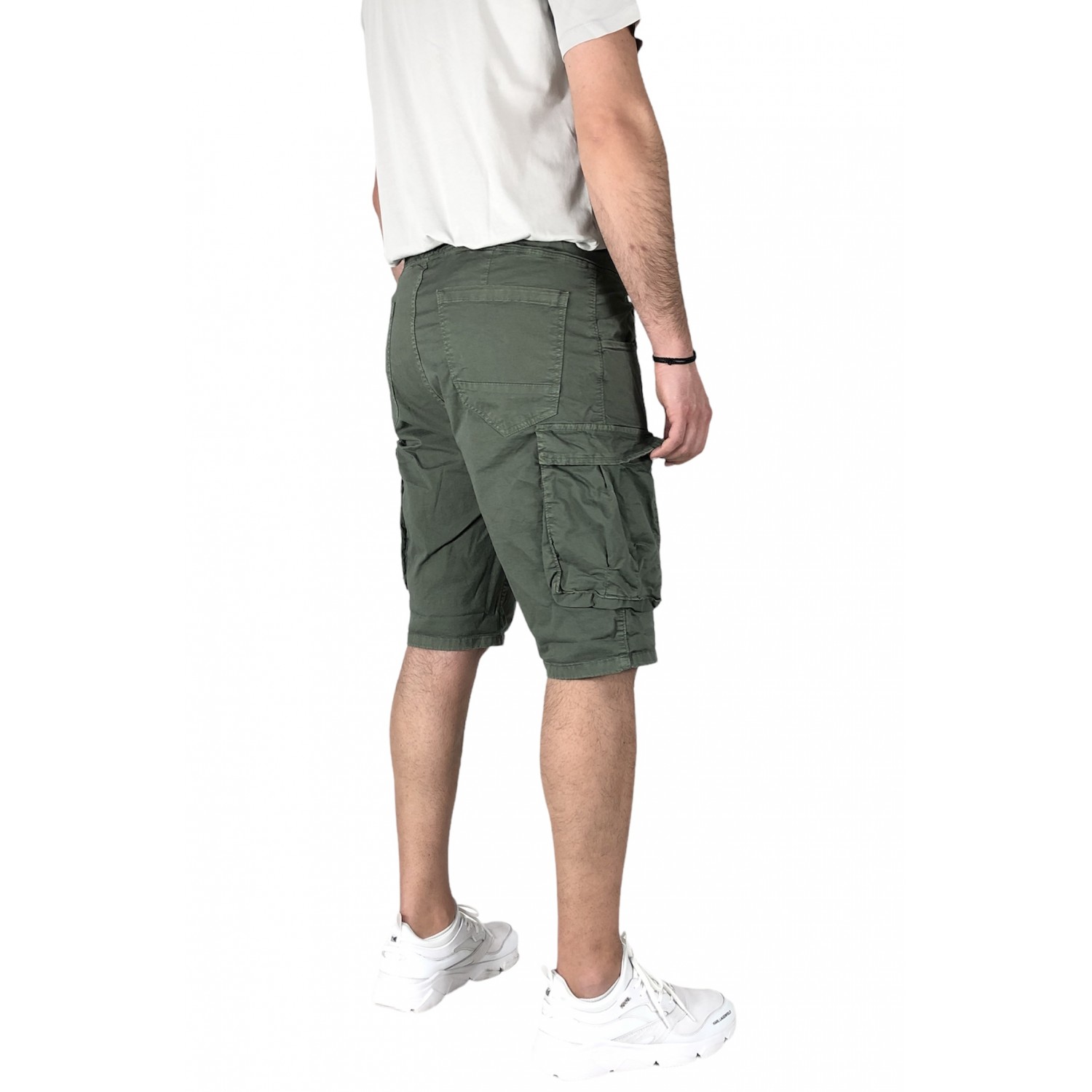 Ανδρική cargo βερμούδα κάτω από το γόνατο με λάστιχο στη μέση BACK2JEAN TS14 ΧΑΚΙ