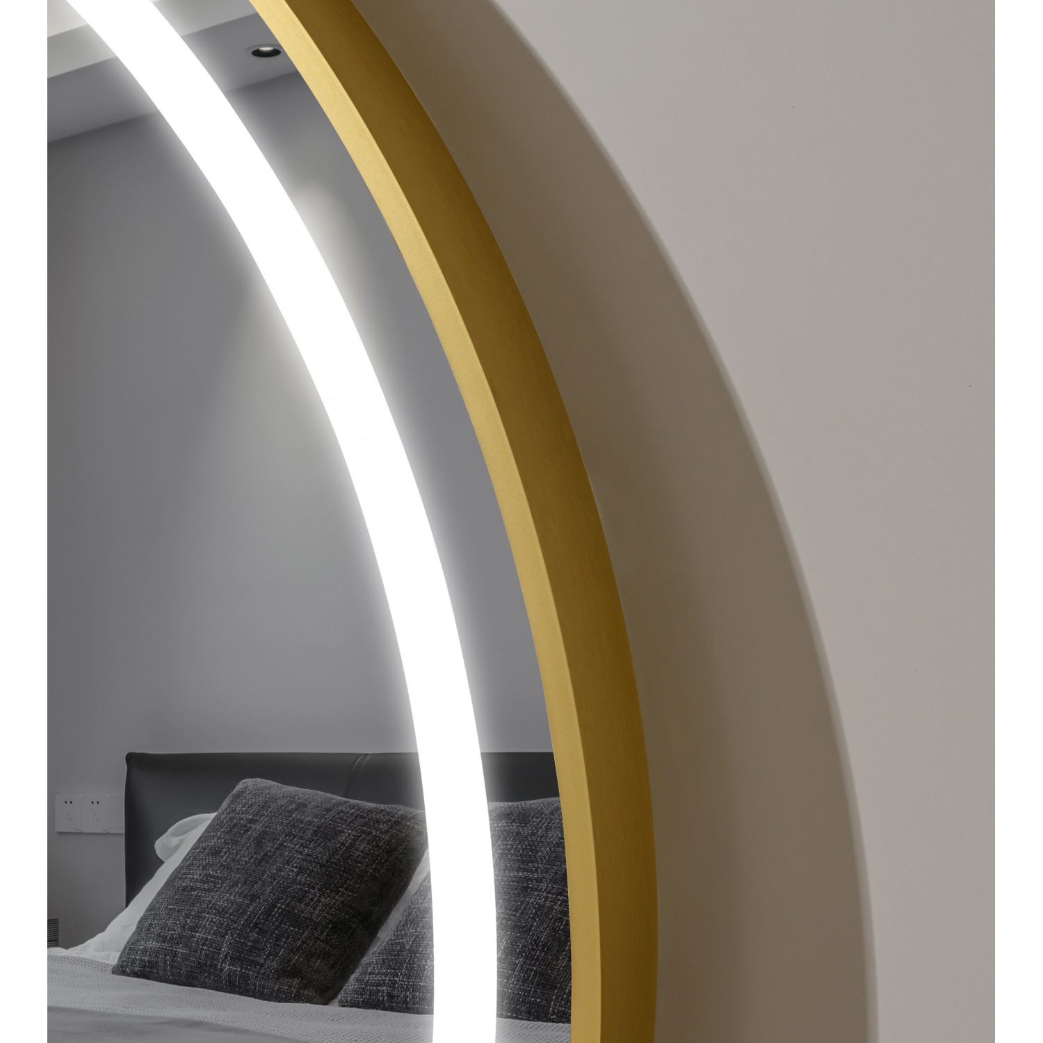 Naron Στρογγυλός Καθρέπτης Μπάνιου Led Αφής Με Brushed Gold Πλαίσιο Αλουμινίου 4εκ. Αντιθαμβωτική Λειτουργία  NR4648 BRUSHED GOLD
