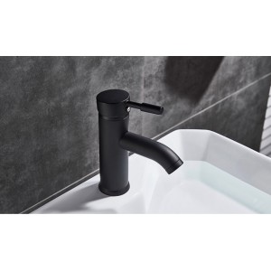 Μπαταρία νιπτήρα ανάμεικτη κοντή Hot Cold Water Mixer με όλα τα παρελκόμενα εγκατάστασης PO556 ΜΑΥΡΗ ΜΑΤ