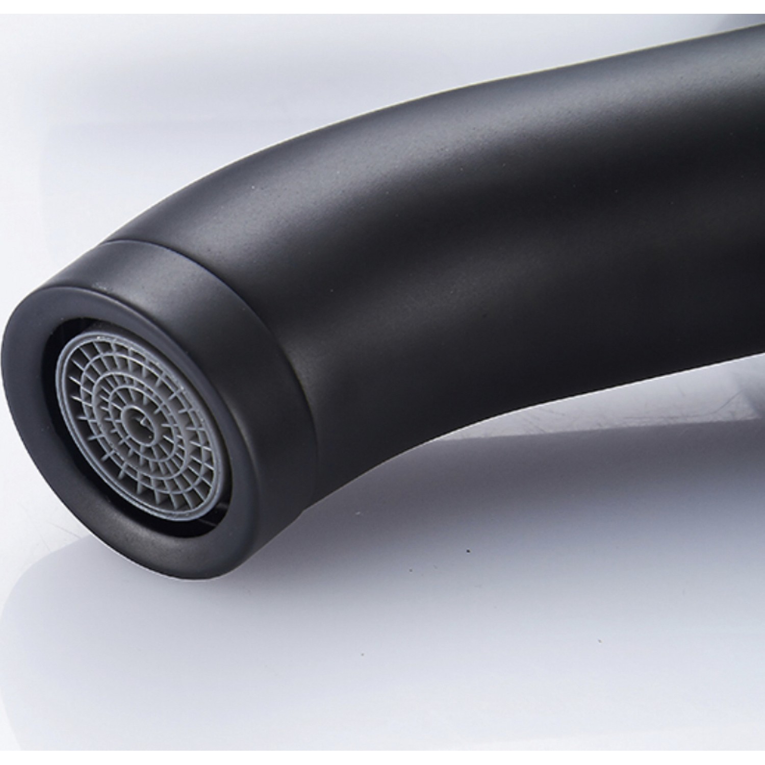 Μπαταρία νιπτήρα ανάμεικτη κοντή Hot Cold Water Mixer με όλα τα παρελκόμενα εγκατάστασης PO556 ΜΑΥΡΗ ΜΑΤ