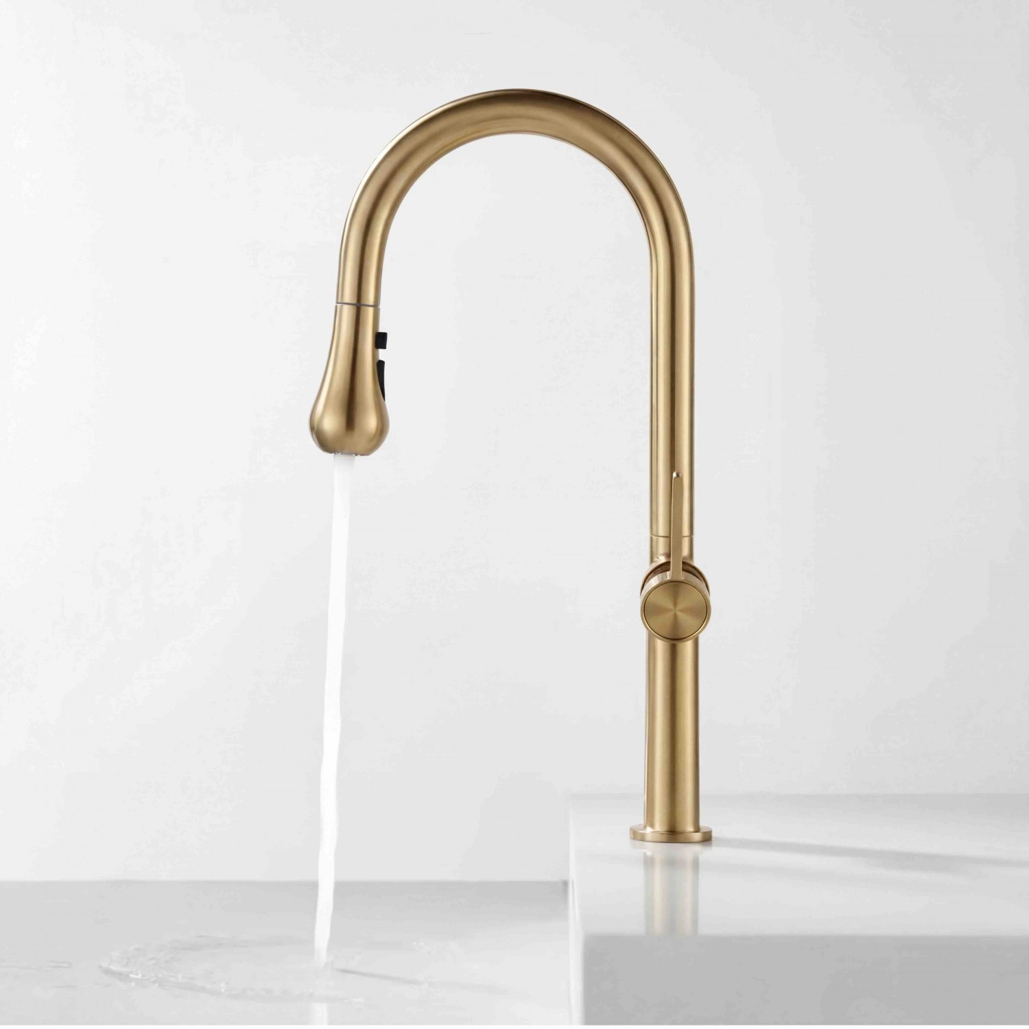 NARON Ψηλή Μπαταρία κουζίνας με αποσπώμενο επεκτεινόμενο ντουζ NR1310 Brushed Gold