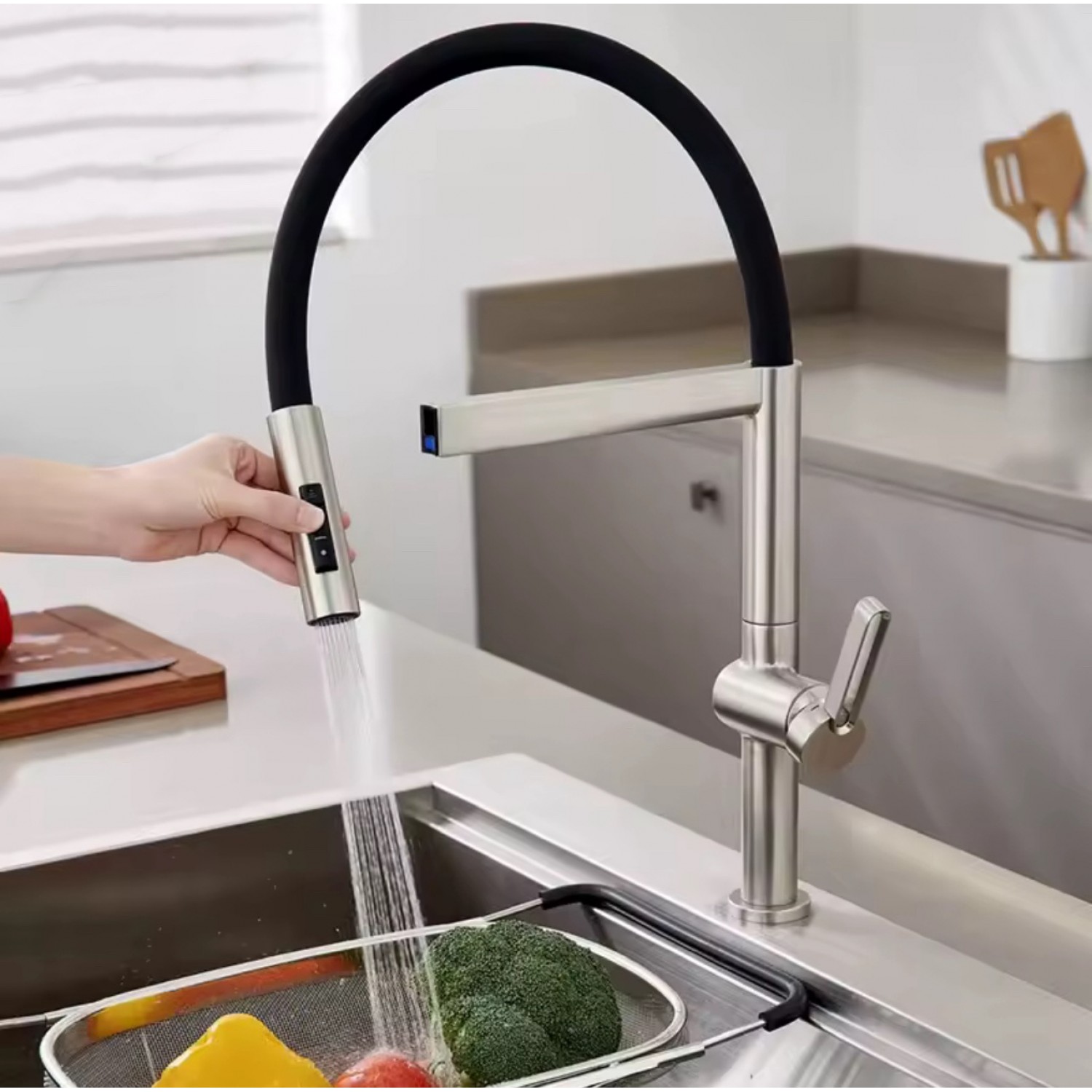 NARON Ψηλή Μπαταρία κουζίνας με αποσπώμενο ντους NR1311 Mat Nickel