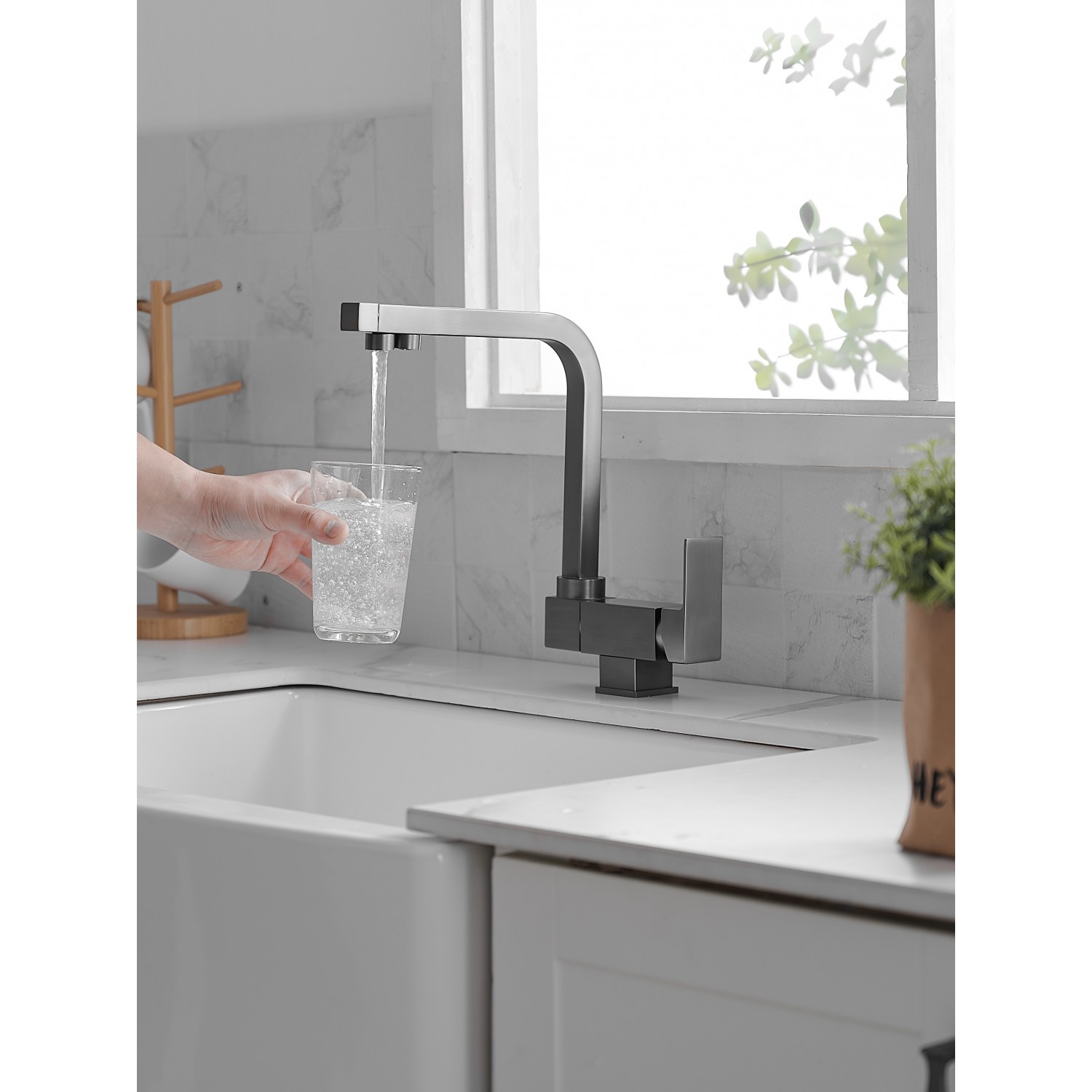 Σπαστή Τρίοδη Μπαταρία Κουζίνας για σύνδεση με φίλτρο κάτω πάγκου STOCCO SF7004GG GUN GREY