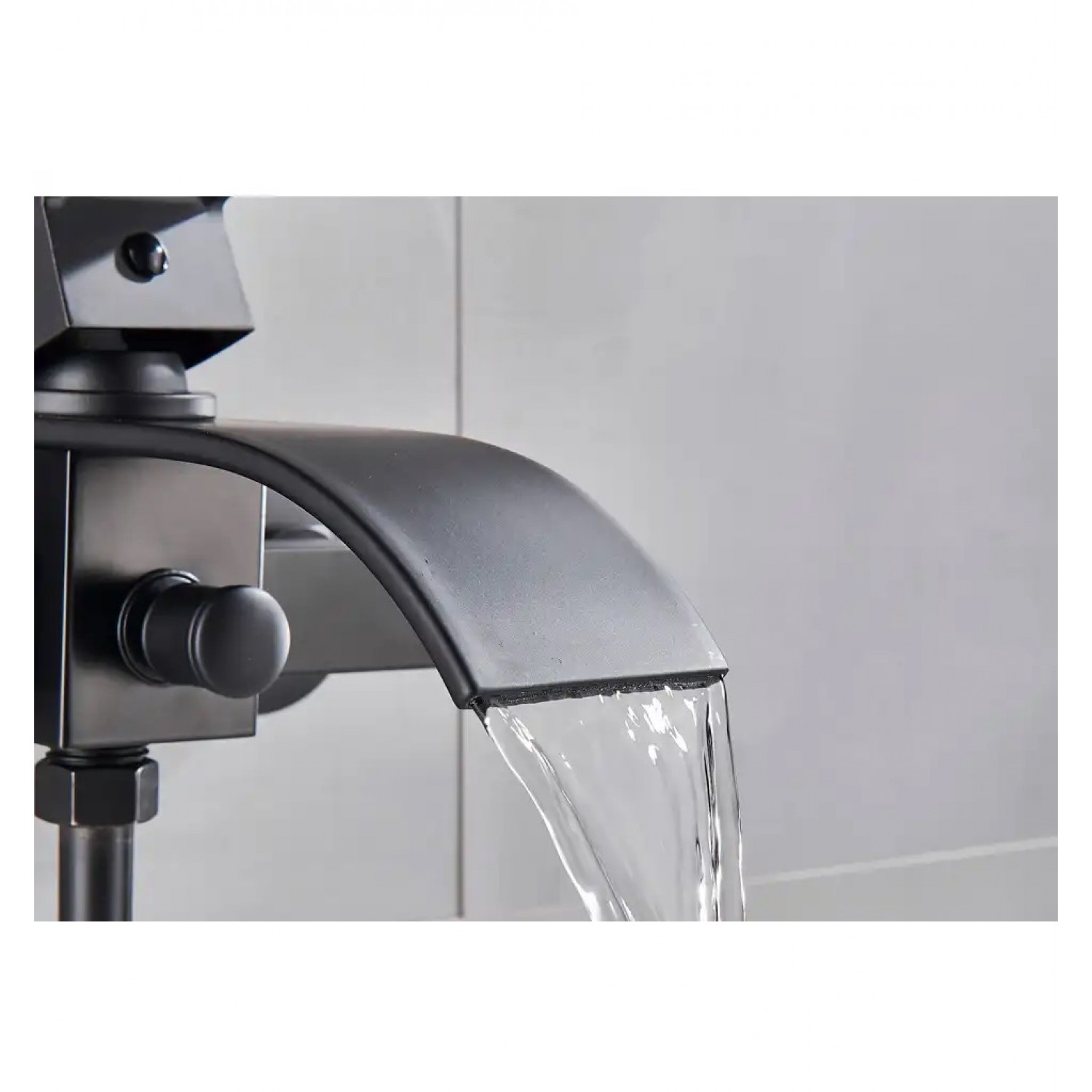 NARON Σετ αναμεικτική μπαταρία μπάνιου καταρράκτης με ντουζ και βάση στήριξης NR3018 Black Mat