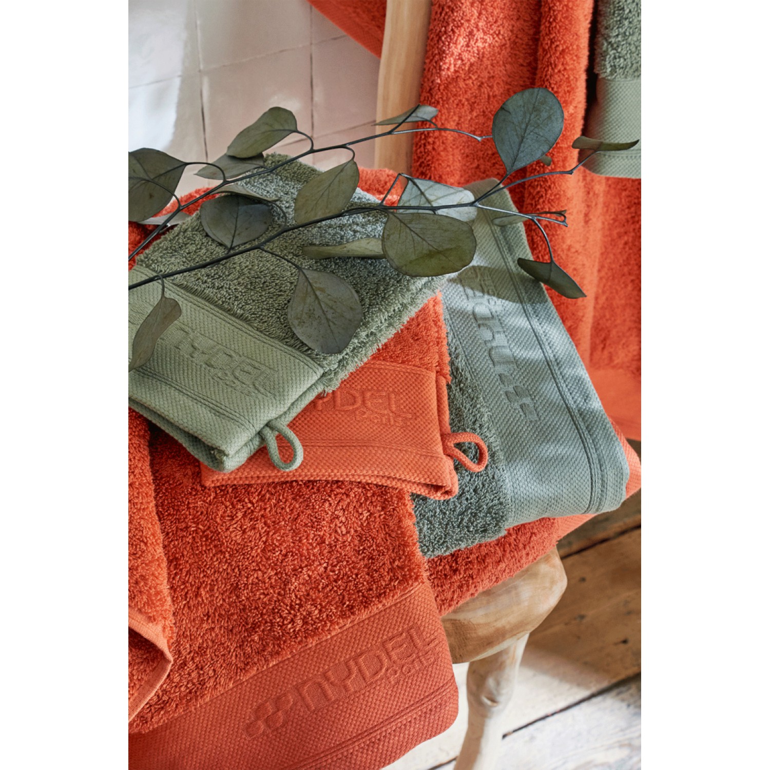 Nydel Paris 50 x 100 cm Βιολογική Πετσέτα μπάνιου από εξαιρετικά απαλό και παχύ οργανικό βαμβάκι 700 g/m² ND3372 Κεραμιδί